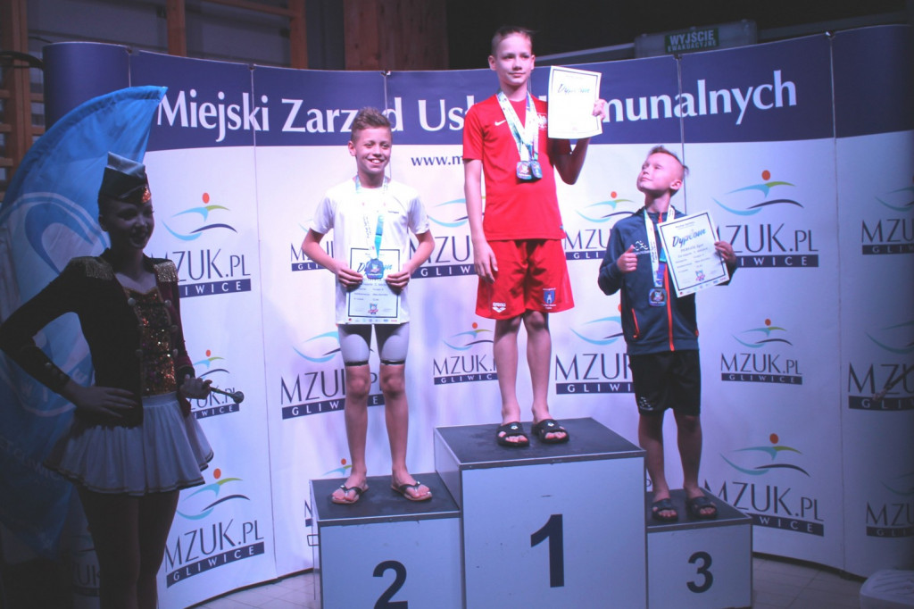 Tymoteusz Jóźwiak ponownie zwycięża w zawodach pływackich [zdjęcia]