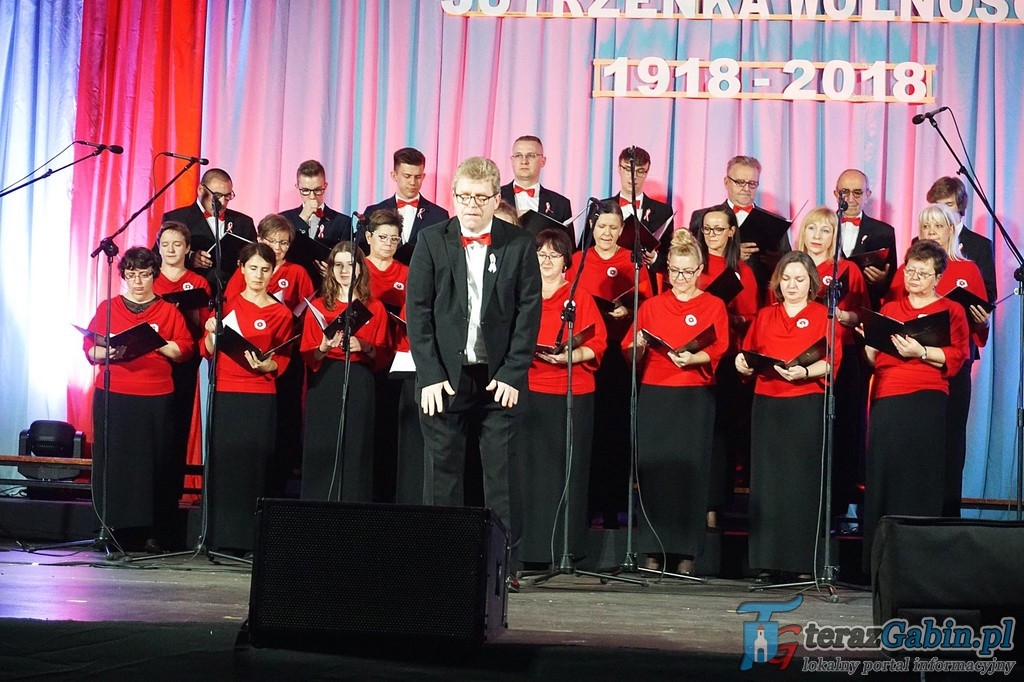 Koncert Muzyki Polskiej na rozpoczęcie obchodów 100 lecia odzyskania Niepodległości. [zdjęcia]
