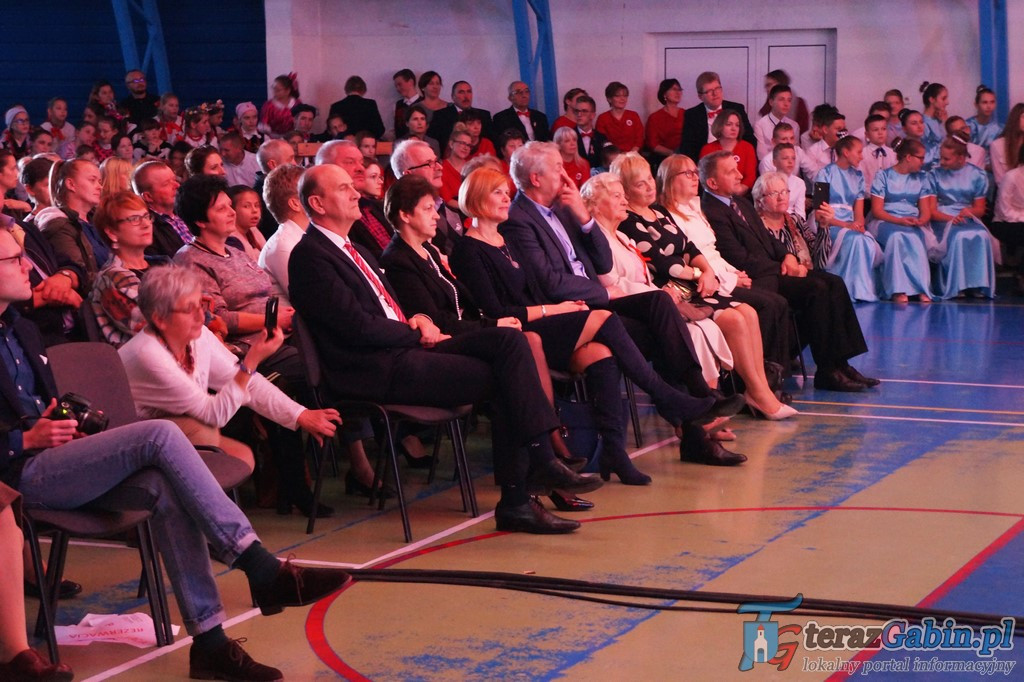 Koncert Muzyki Polskiej na rozpoczęcie obchodów 100 lecia odzyskania Niepodległości. [zdjęcia]