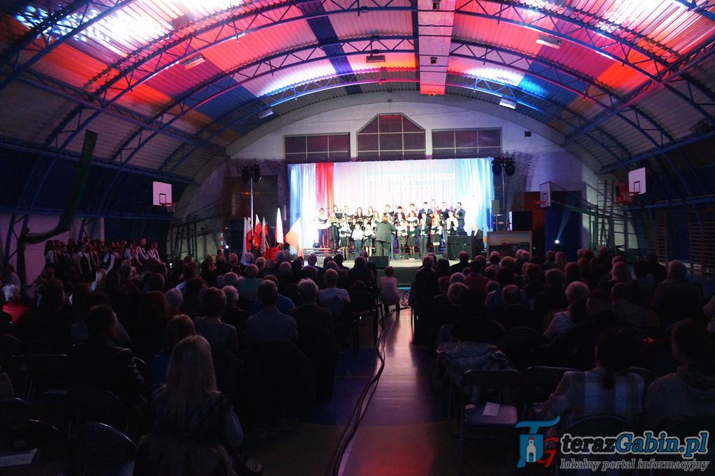 Koncert Muzyki Polskiej na rozpoczęcie obchodów 100 lecia odzyskania Niepodległości. [zdjęcia]