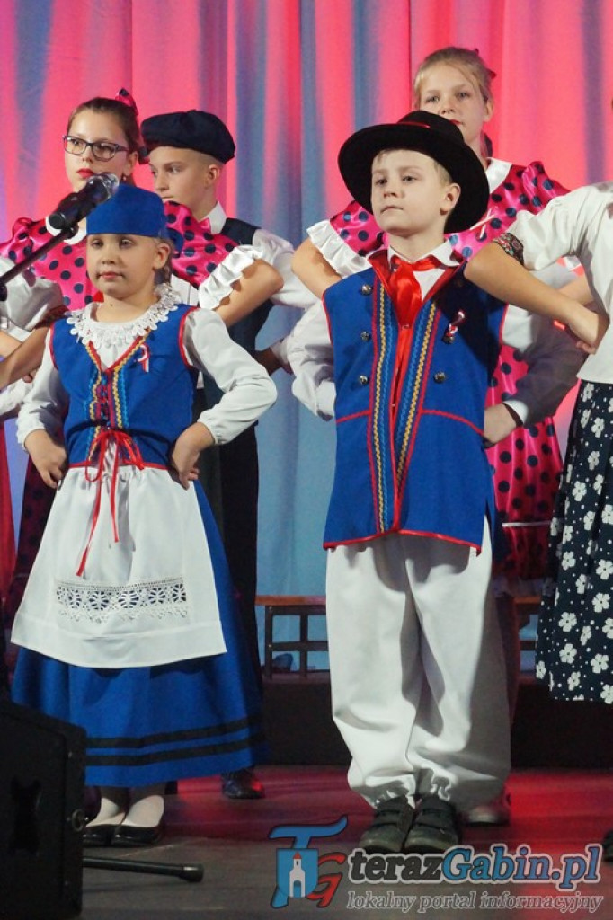 Koncert Muzyki Polskiej na rozpoczęcie obchodów 100 lecia odzyskania Niepodległości. [zdjęcia]