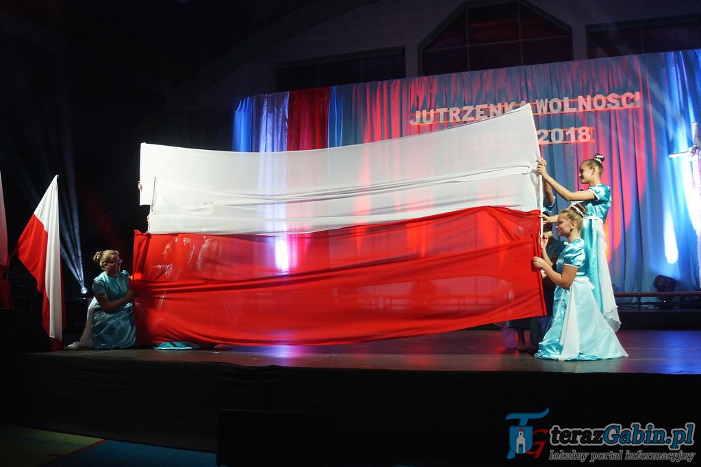 Koncert Muzyki Polskiej na rozpoczęcie obchodów 100 lecia odzyskania Niepodległości. [zdjęcia]