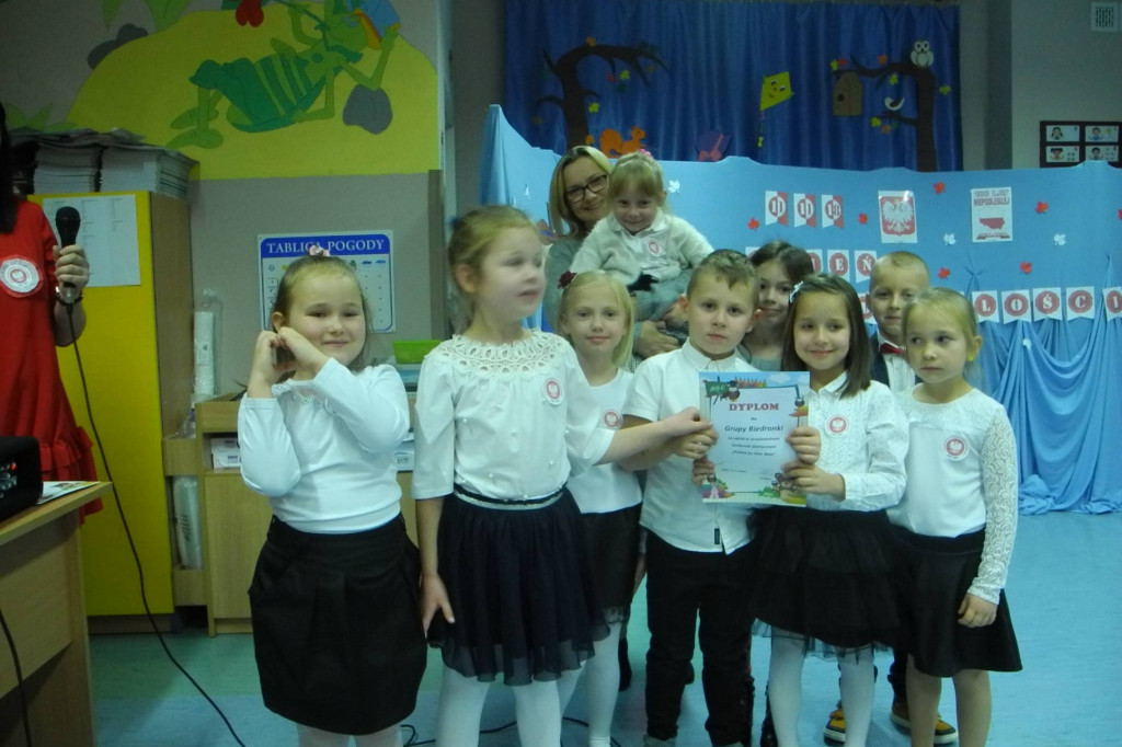 Mali Patrioci z gąbińskiego Przedszkola wystąpili dla Niepodległej [zdjęcia]