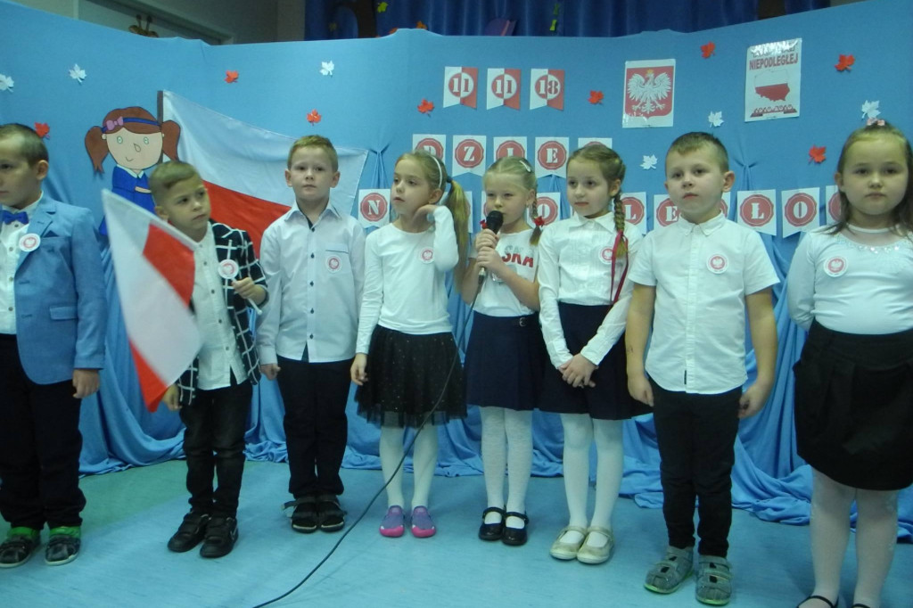 Mali Patrioci z gąbińskiego Przedszkola wystąpili dla Niepodległej [zdjęcia]