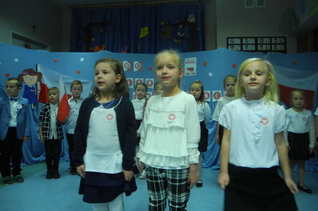Mali Patrioci z gąbińskiego Przedszkola wystąpili dla Niepodległej [zdjęcia]
