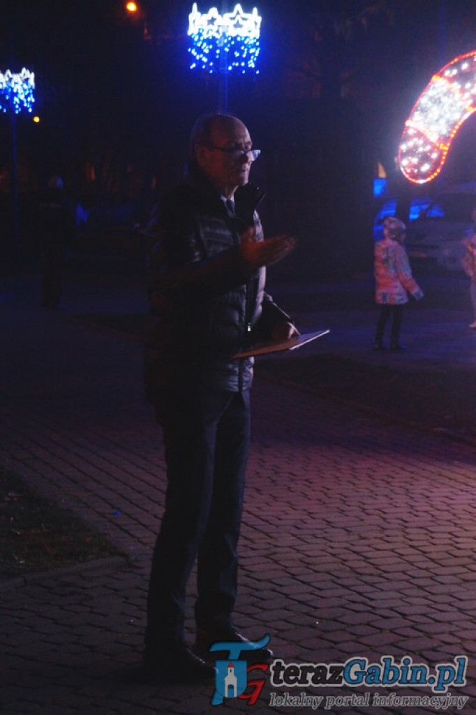 Uroczyście włączyli świąteczną iluminację Gąbina [zdjęcia]