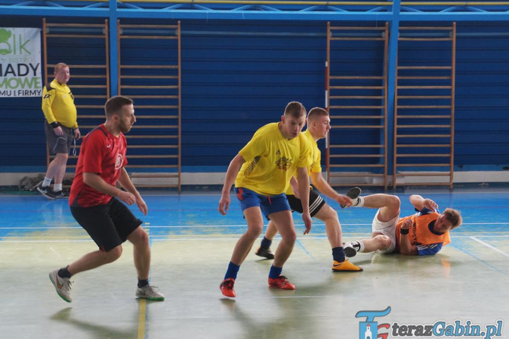 Piłkarze z kilku powiatów grali o Puchar Burmistrza. Najlepsza Unia Czermno. [zdjęcia]