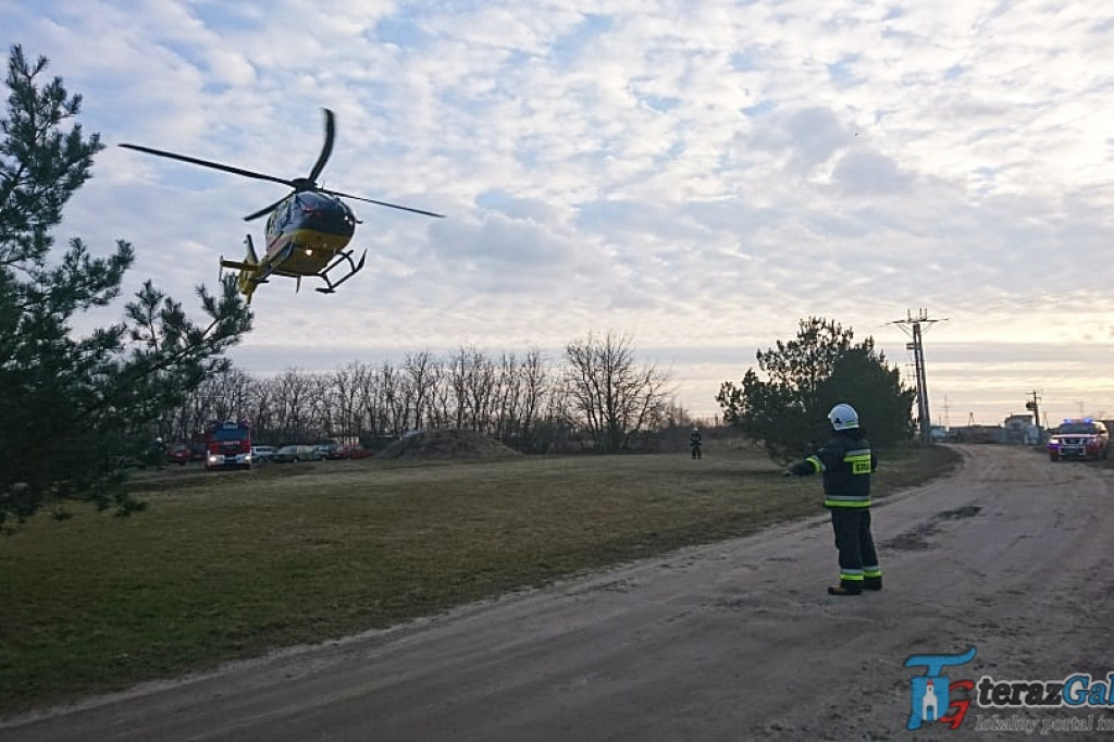 Akcja ratownicza na Warszawskiej. Lądował śmigłowiec. [zdjęcia]