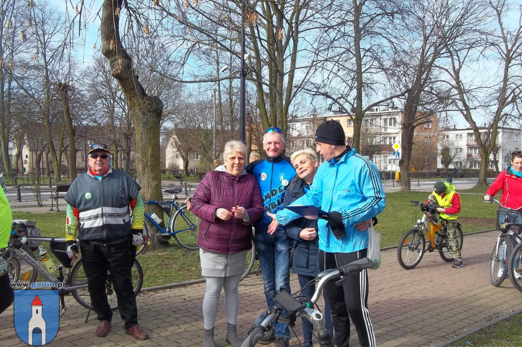 Rowerowe poszukiwania wiosny z MUKS Tandem Gąbin.