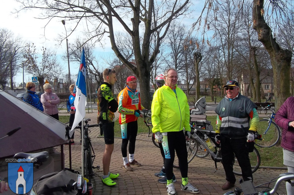 Rowerowe poszukiwania wiosny z MUKS Tandem Gąbin.