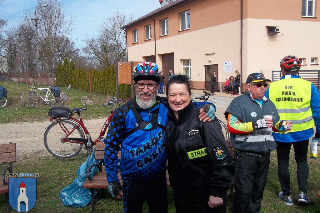 Rowerowe poszukiwania wiosny z MUKS Tandem Gąbin.