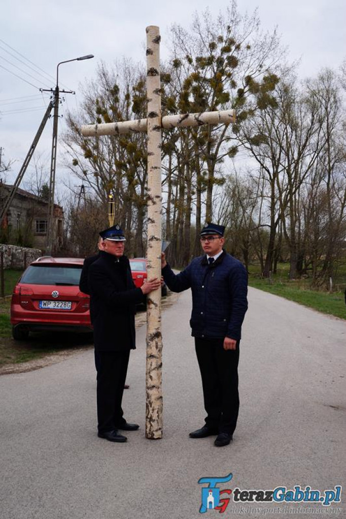 Droga Krzyżowa po drogach parafii Troszyn Polski [zdjęcia]