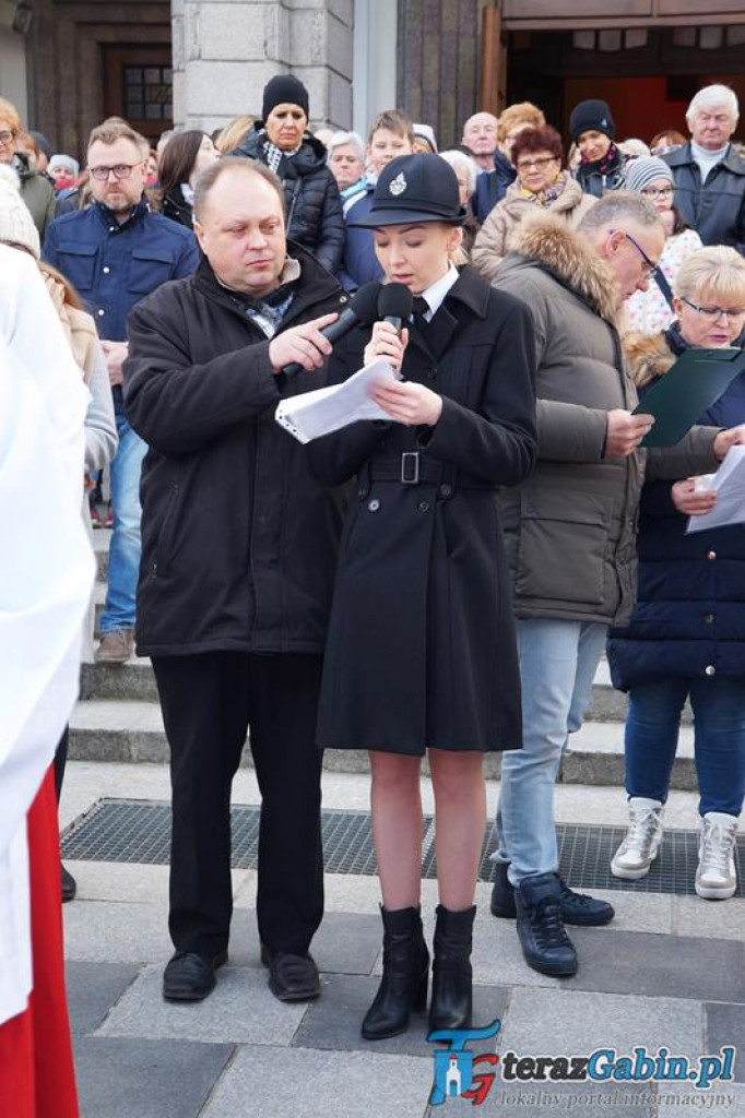 Droga Krzyżowa przeszła ulicami Gąbina. [zdjęcia]