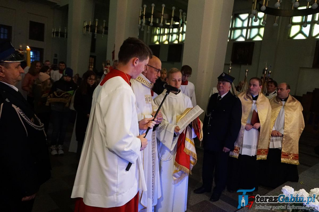 Rezurekcja w parafii Gąbin. Było bardzo uroczyście. [zdjęcia]