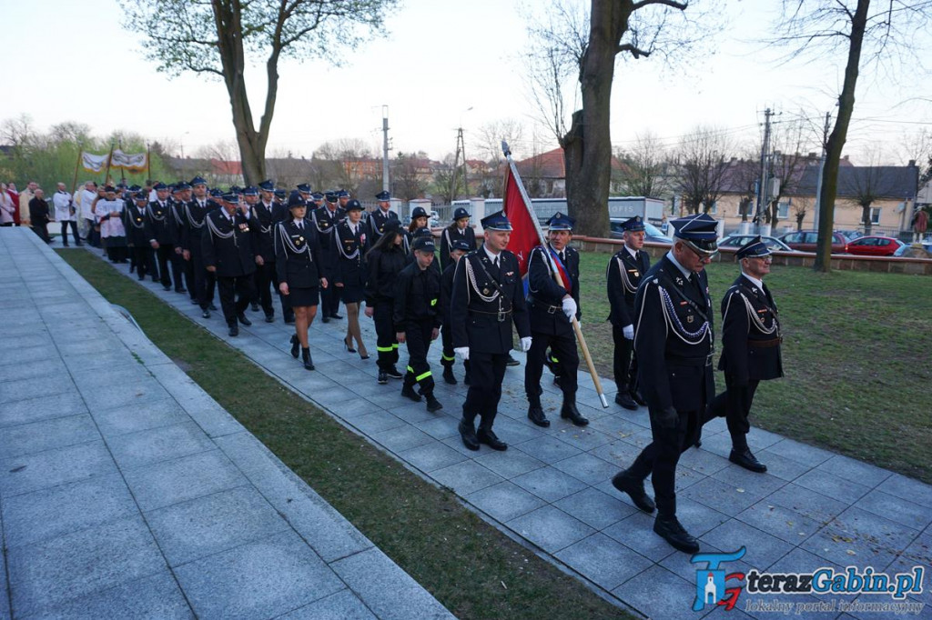 Rezurekcja w parafii Gąbin. Było bardzo uroczyście. [zdjęcia]