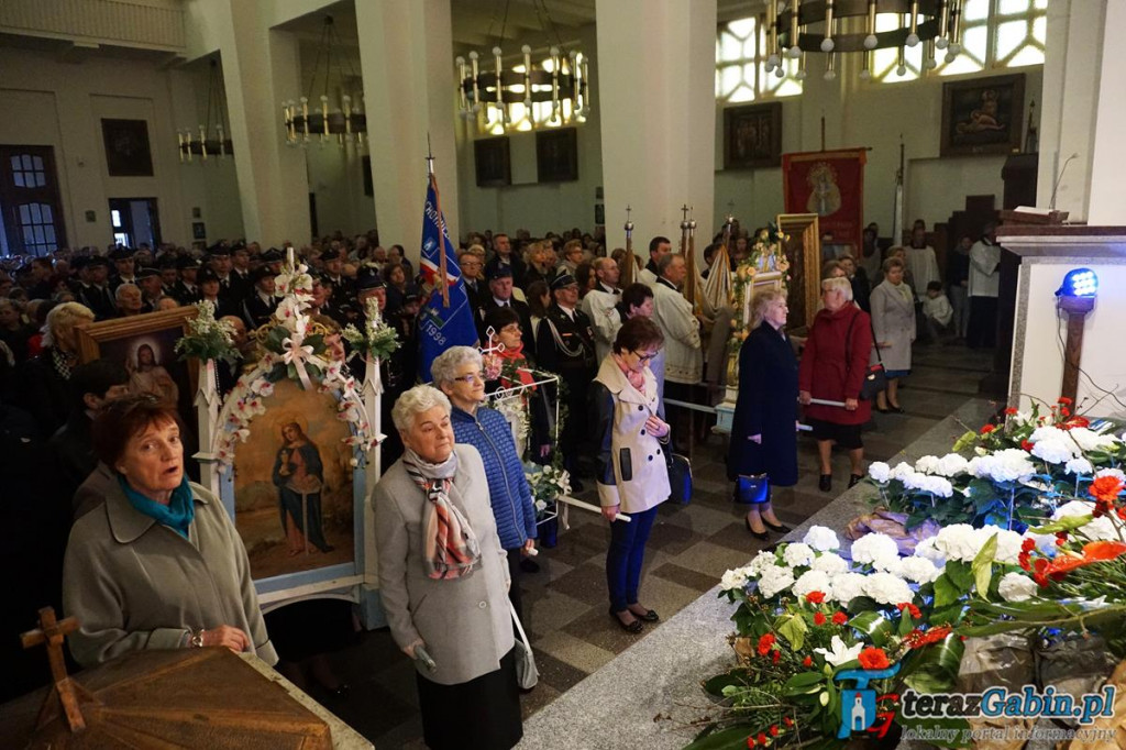 Rezurekcja w parafii Gąbin. Było bardzo uroczyście. [zdjęcia]