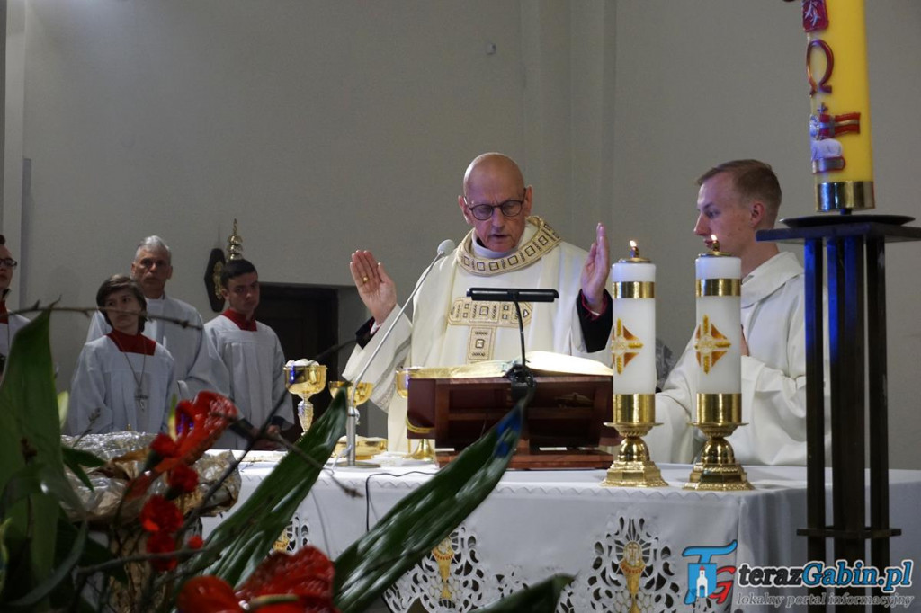 Rezurekcja w parafii Gąbin. Było bardzo uroczyście. [zdjęcia]