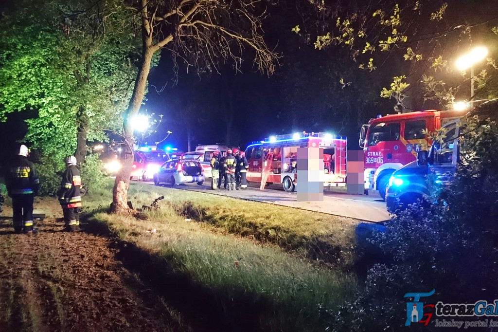 Bardzo poważny wypadek w Czermnie. Ranne trzy osoby. [zdjęcia]