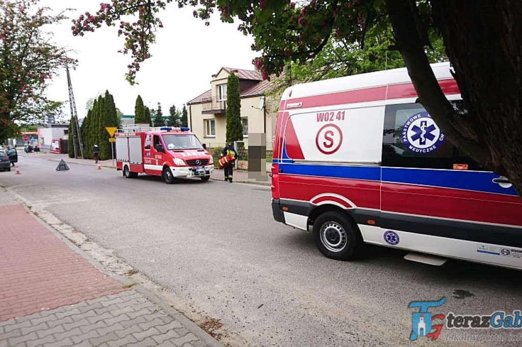 Akcja ratownicza na ulicy Kościuszki. Doszło do zatrzymania krążenia. [zdjęcia]