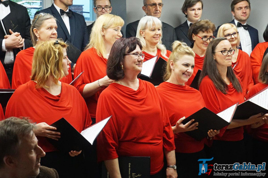 Chór Miasta i Gminy wystąpił w budynku Sądu Grodzkiego. [zdjęcia]