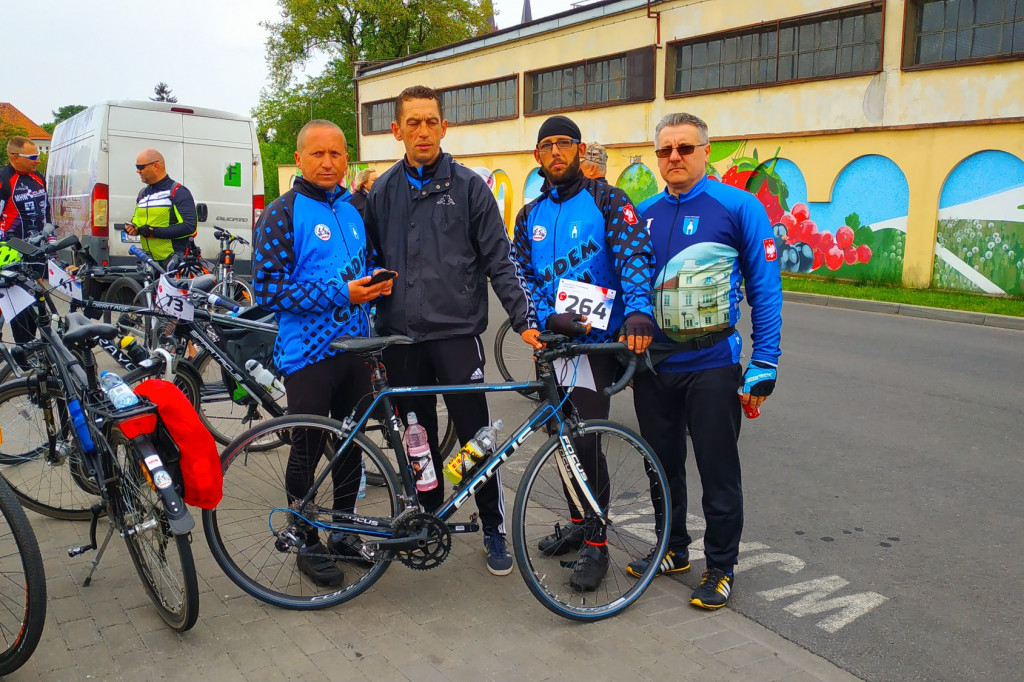 Rowerzyści z Gąbina podbili Kujawy [zdjęcia]