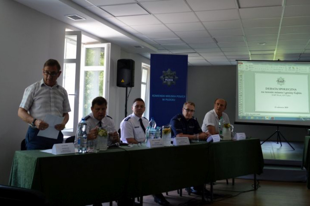 Debatowali o bezpieczeństwie w gminie Gąbin.