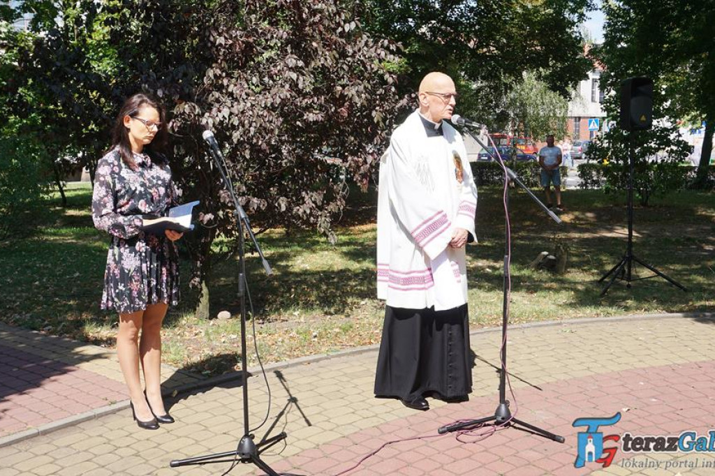 Obchody Święta Wojska Polskiego i rocznicy Bitwy Warszawskiej odbyły się w Gąbinie. [zdjęcia]