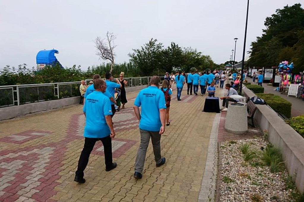 Orkiestra z Gąbina ćwiczyła i koncertowała nad morzem. [zdjęcia]