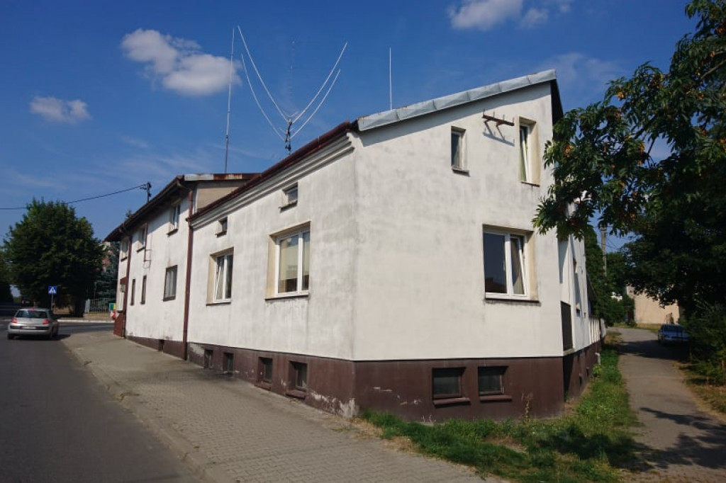Do sprzedania budynek w centrum Gąbina.