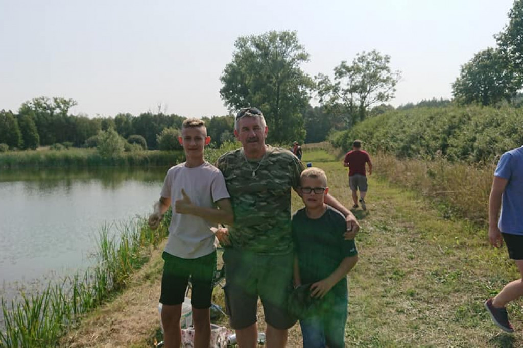 Wędkarze pożegnali wakacje podczas zawodów dla dzieci. [zdjęcia]