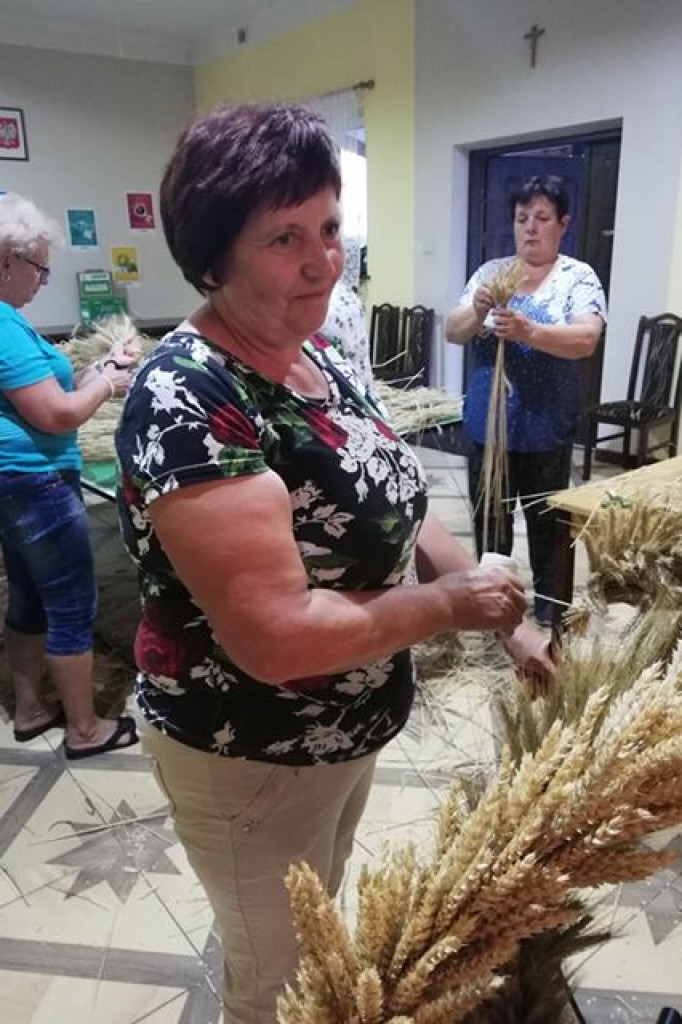 Jak powstał wieniec dożynkowy z gminy Gąbin?