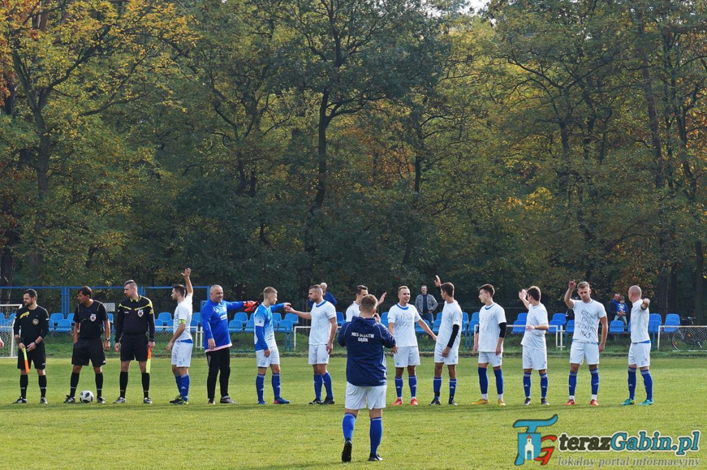 Derby zakończone remisem. Obie drużyny dały z siebie wszystko. [zdjęcia]