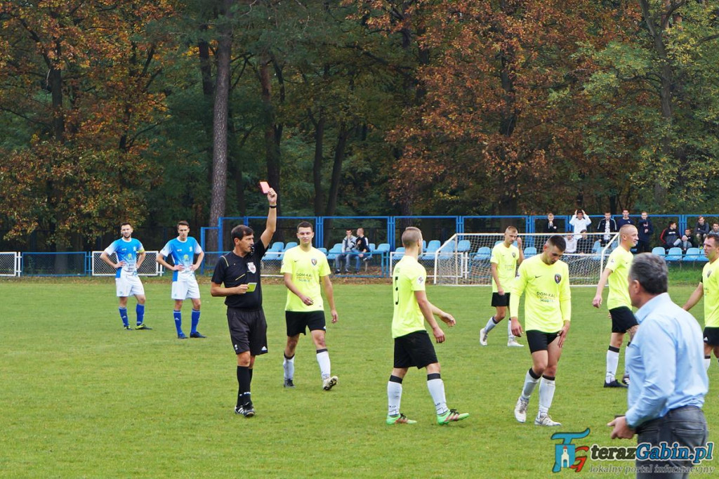 Derby zakończone remisem. Obie drużyny dały z siebie wszystko. [zdjęcia]