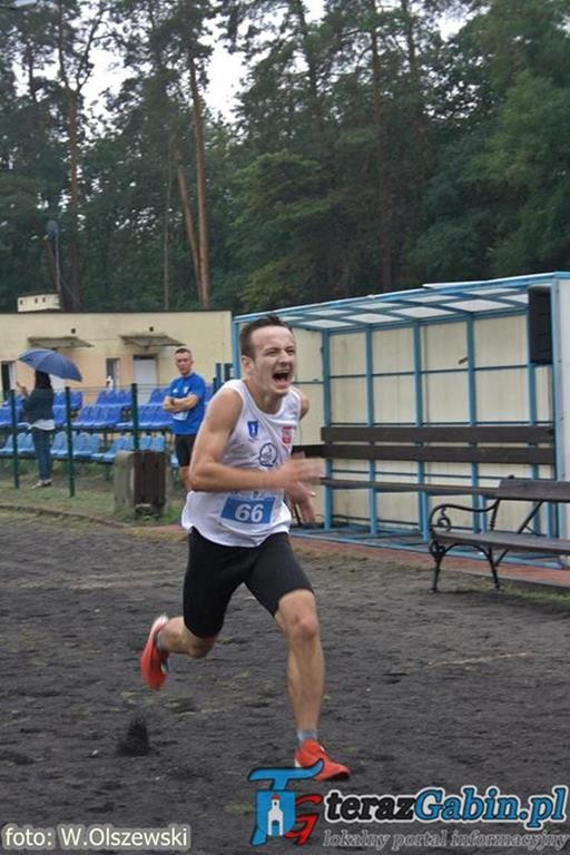 Biegacze z całej Polski wystartowali w Gąbinie. Gąbińska Dziesiątka już za nami. [zdjęcia]