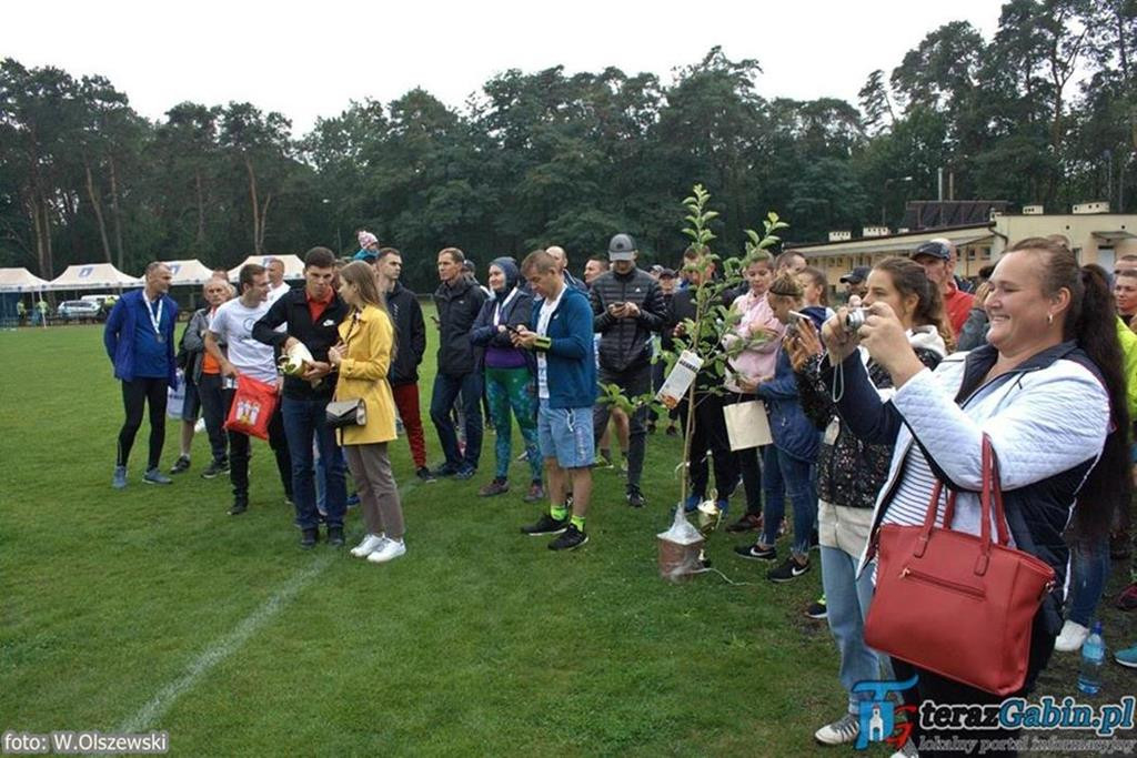 Biegacze z całej Polski wystartowali w Gąbinie. Gąbińska Dziesiątka już za nami. [zdjęcia]