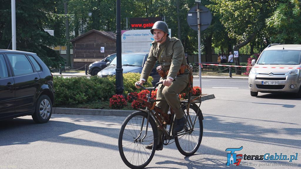 Gąbin uczcił rocznicę wybuchu II Wojny Światowej. Było bardzo uroczyście. [zdjęcia]