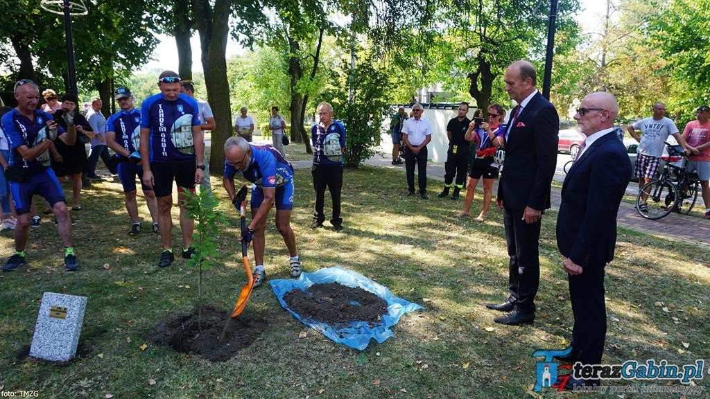 Gąbin uczcił rocznicę wybuchu II Wojny Światowej. Było bardzo uroczyście. [zdjęcia]