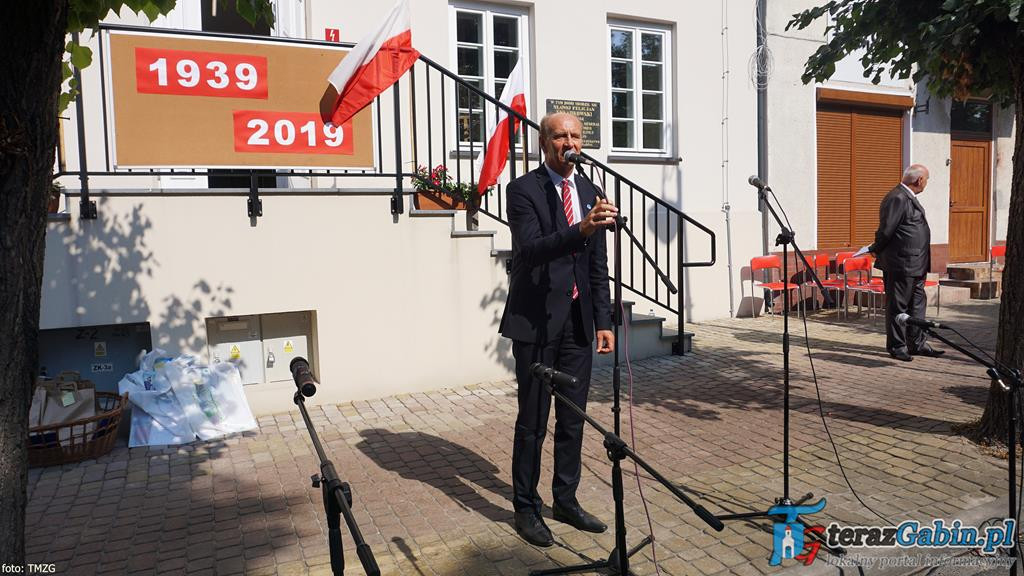 Gąbin uczcił rocznicę wybuchu II Wojny Światowej. Było bardzo uroczyście. [zdjęcia]