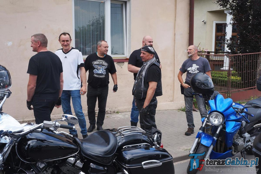 Przez gminę Gąbin przejechała wielka parada motocyklowa. Z okazji Dni Gąbina. [zdjęcia, film]