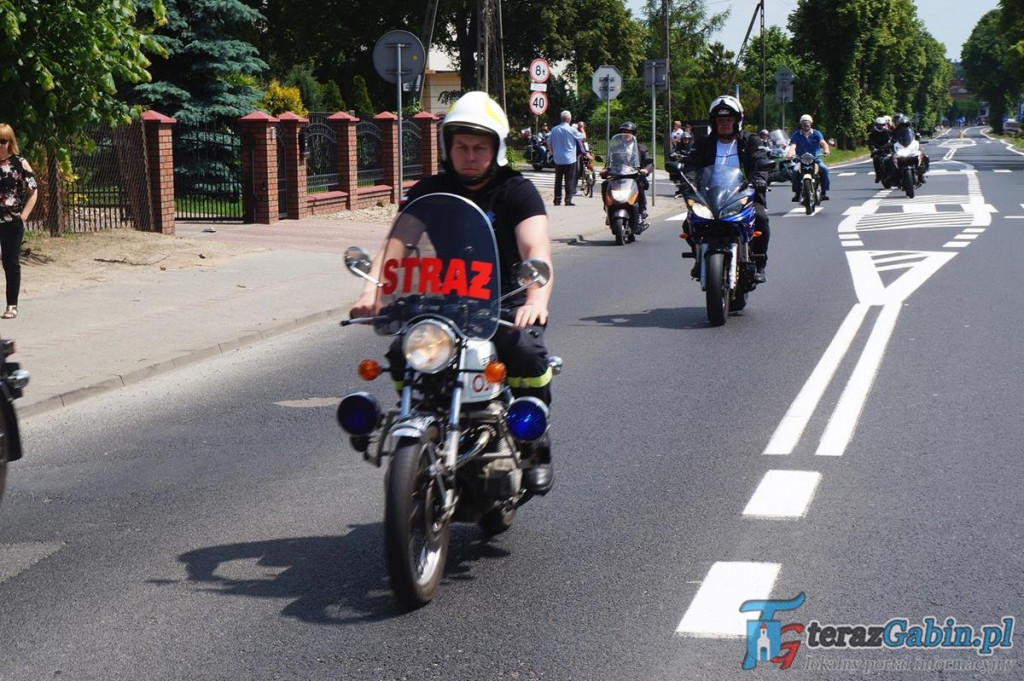 Przez gminę Gąbin przejechała wielka parada motocyklowa. Z okazji Dni Gąbina. [zdjęcia, film]