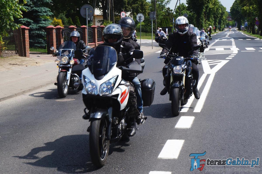 Przez gminę Gąbin przejechała wielka parada motocyklowa. Z okazji Dni Gąbina. [zdjęcia, film]