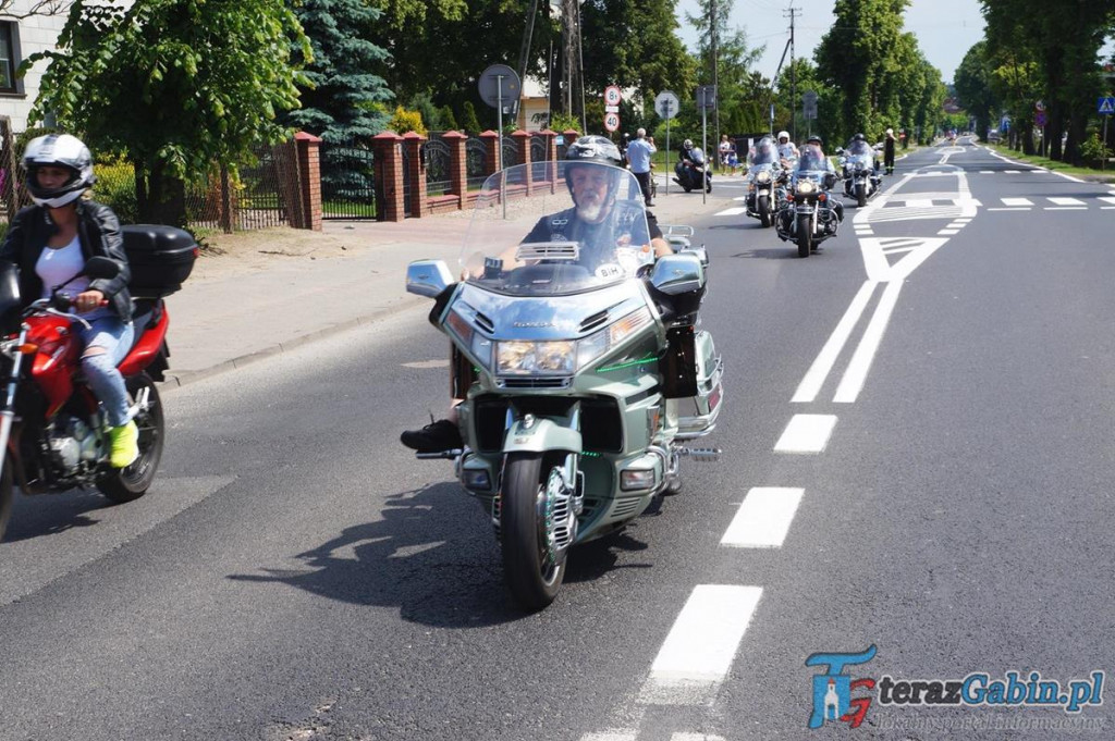 Przez gminę Gąbin przejechała wielka parada motocyklowa. Z okazji Dni Gąbina. [zdjęcia, film]