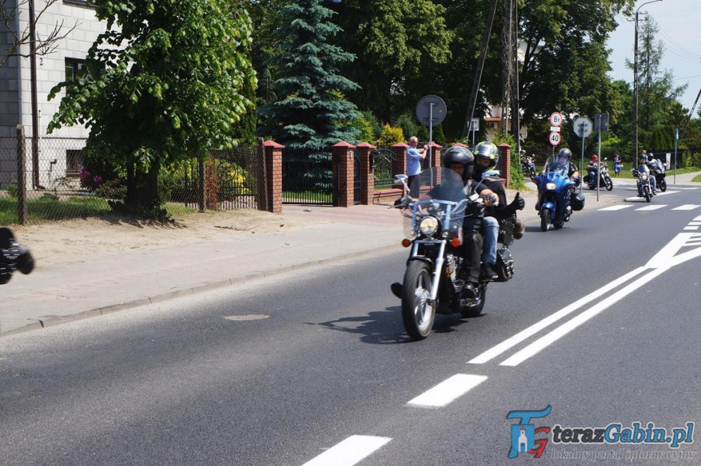 Przez gminę Gąbin przejechała wielka parada motocyklowa. Z okazji Dni Gąbina. [zdjęcia, film]
