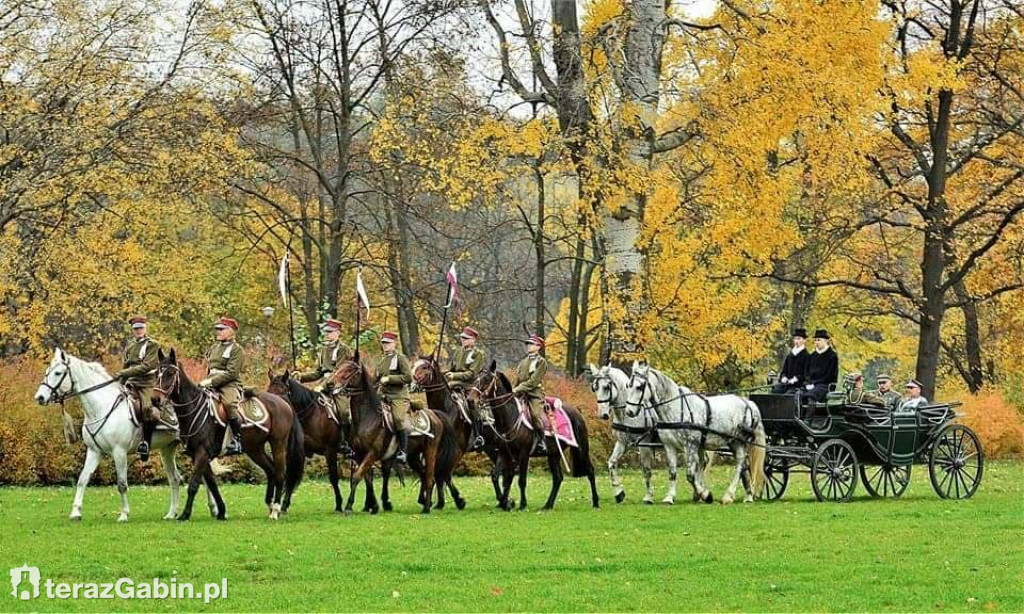 Miłośnicy koni z Gąbina na uroczystościach w Warszawie.