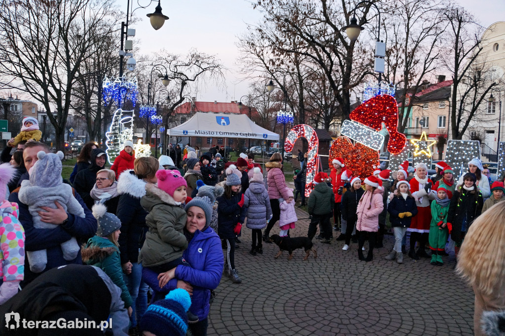 Mikołaj odwiedził dzieci na starówce...