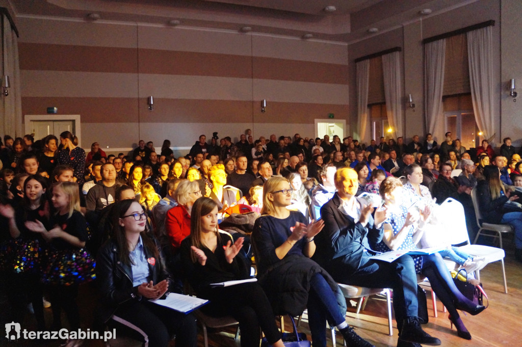 Gąbin zagrał z Wielką Orkiestrą. W sali OSP odbył się koncert.