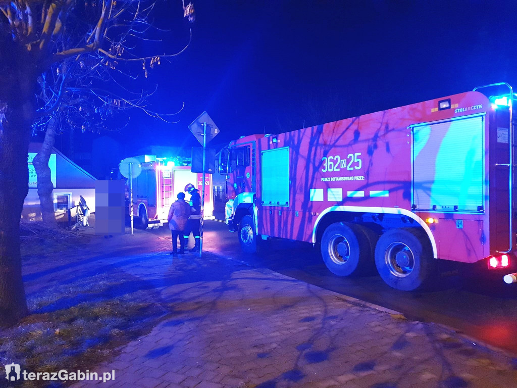 Pożar w budynku mieszkalnym. Straż przybyła na czas.