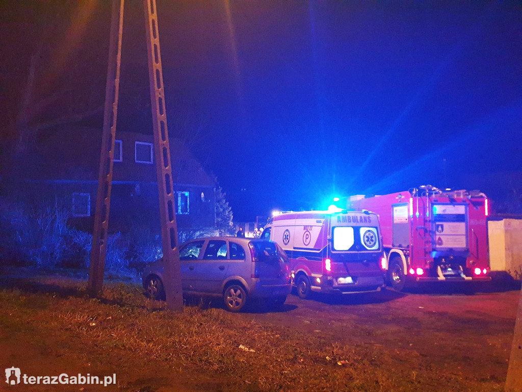 Pożar w budynku mieszkalnym. Straż przybyła na czas.