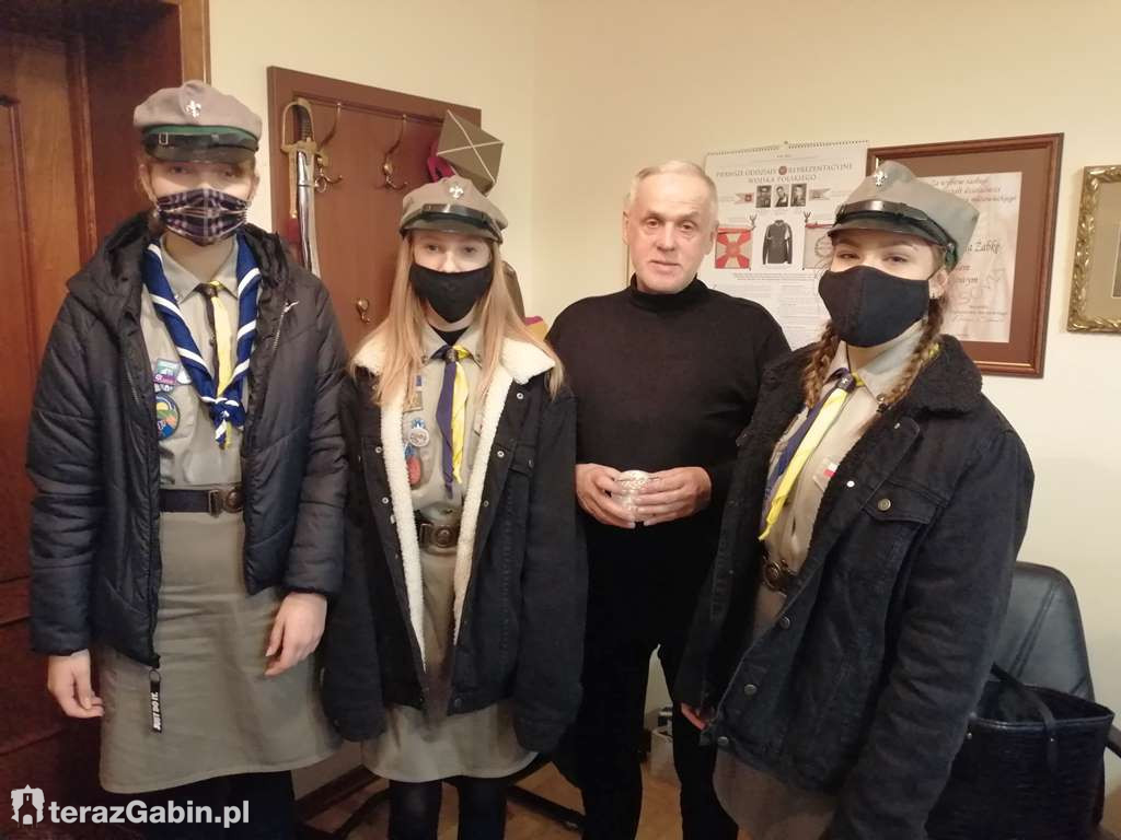 Betlejemskie Światło Pokoju w Gąbinie
