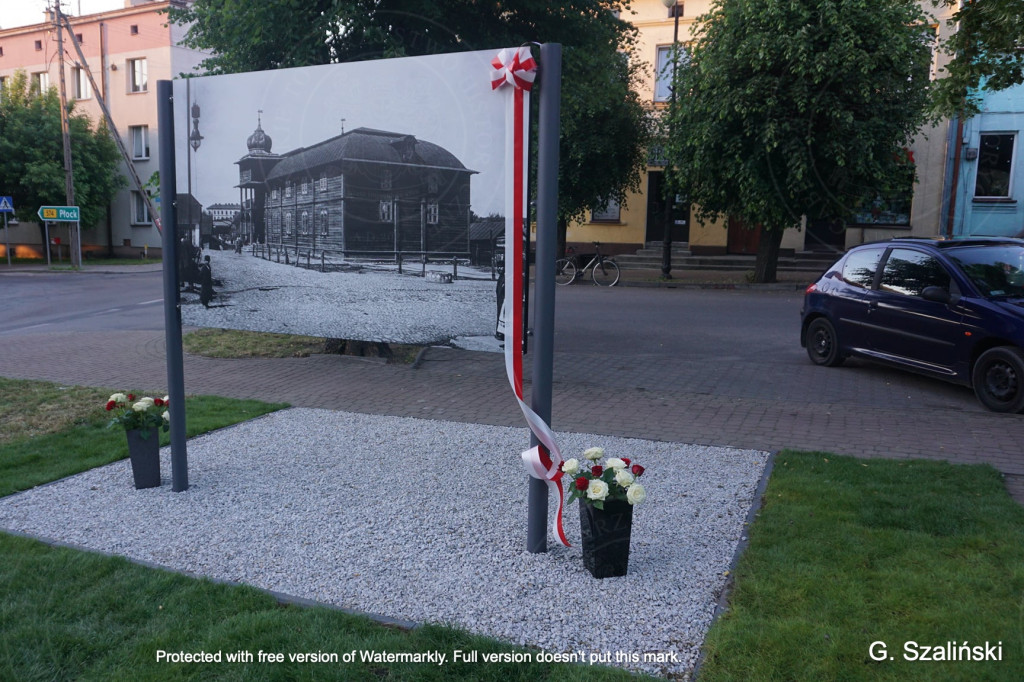 W Gąbinie odsłonięto tablicę upamiętniającą społeczność żydowską.